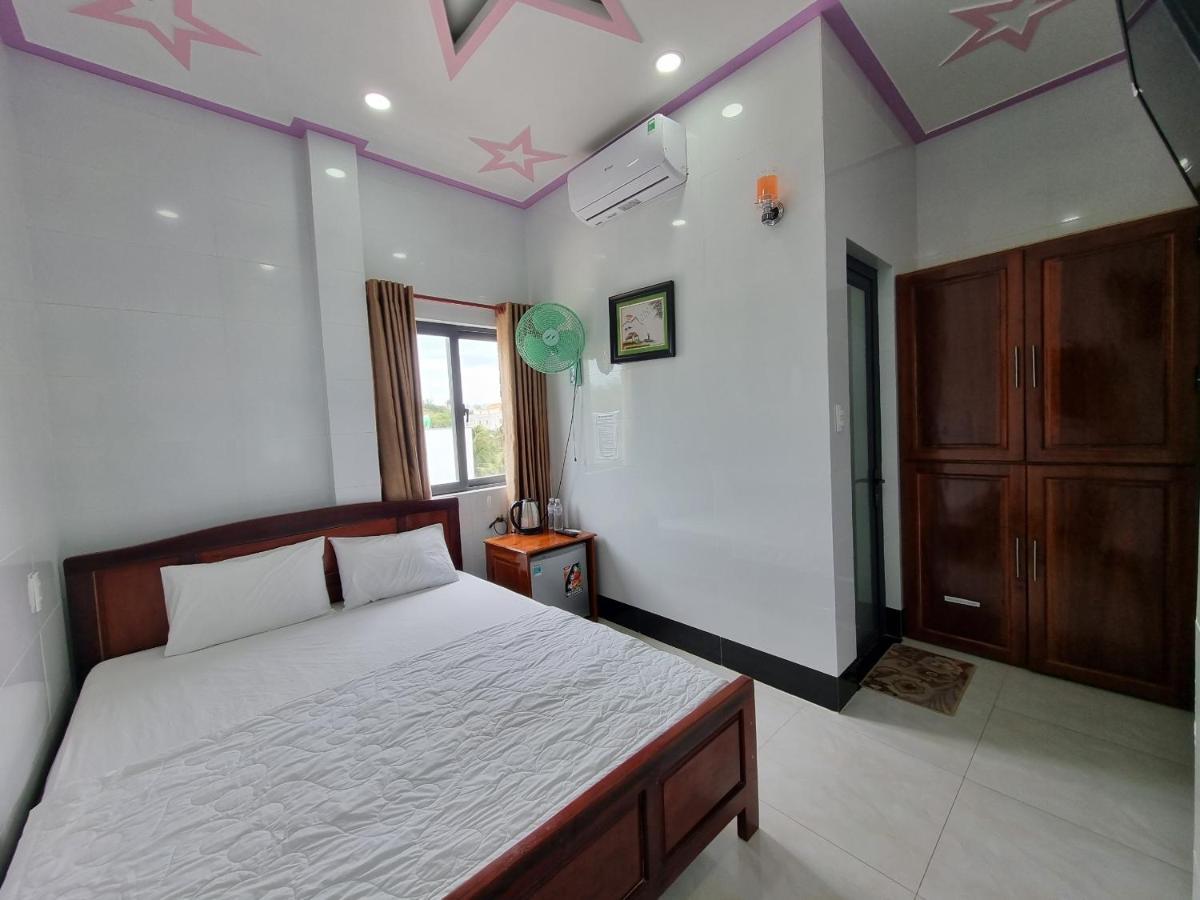 Huong Duong Hotel Dao Phu Quy Buitenkant foto